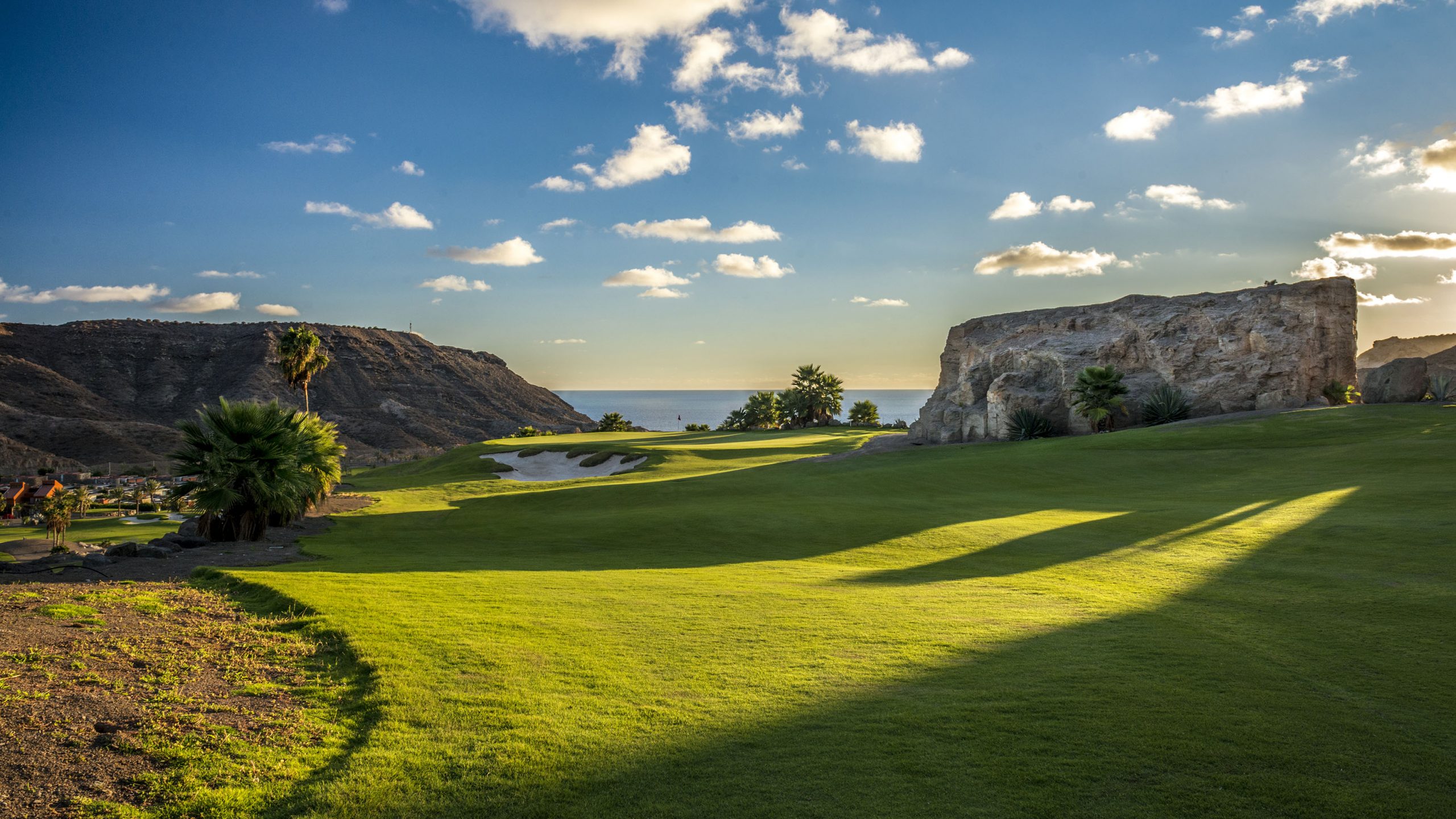 Narrow approach to the green at Anfi Tauro Golf course, Gran Canaria, Canary Islands