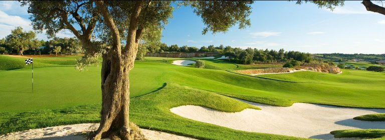 Play the challenging Amendoeira Faldo course, Algarve, Portugal