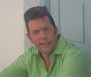 Robert Thompson — Owner, Golf Planet Holidays