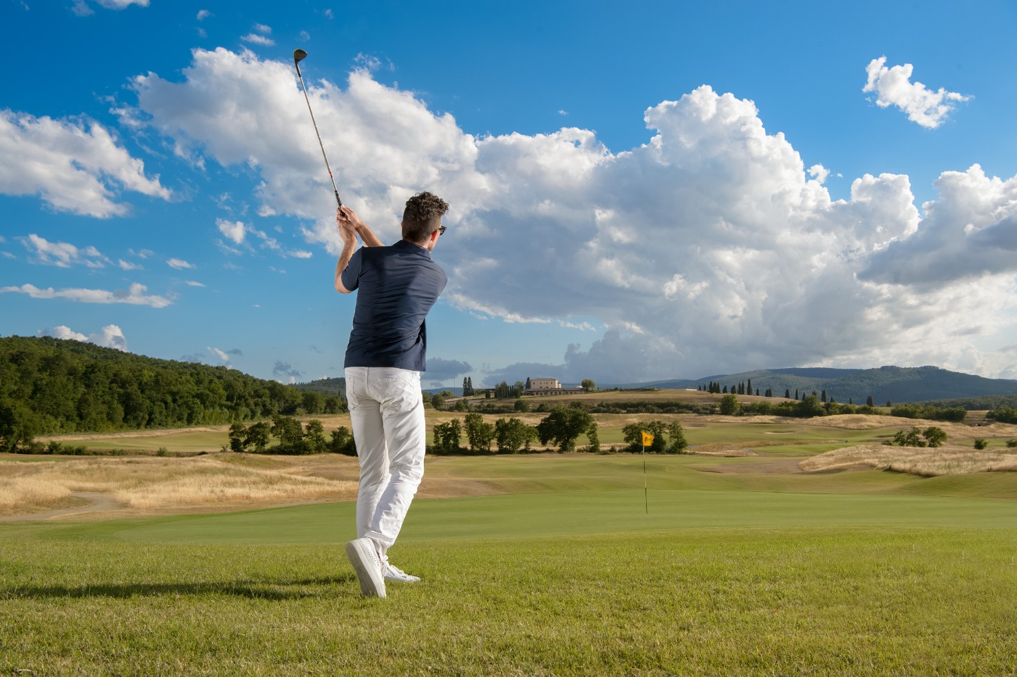 Aiming for the green a La Bagnaia Golf and Spa Resort, Siena, Tuscany