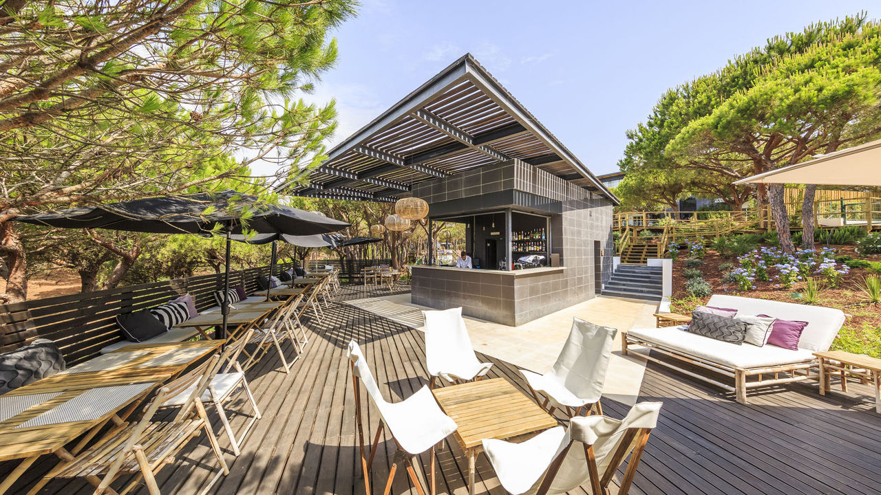 Dining on the terrace at Praia Verde Boutique Hotel Castro Marim, Algarve, Portugal