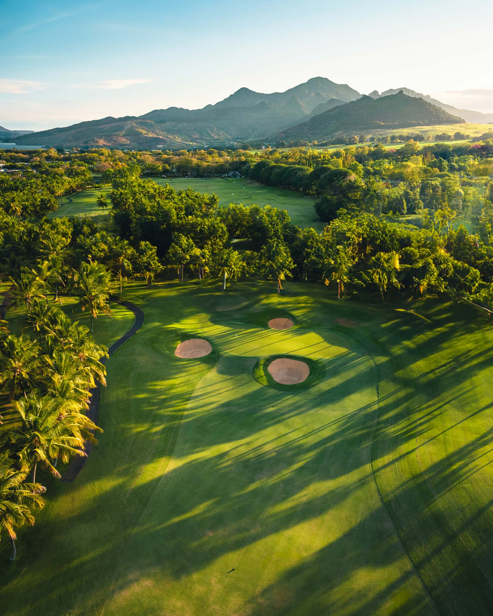 The Bay Club at Anahita ***** — photo 16
